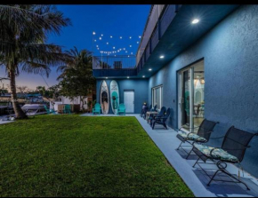 Water Front Home With Hot Tub Roof Top Fire Pit and Boat Dock